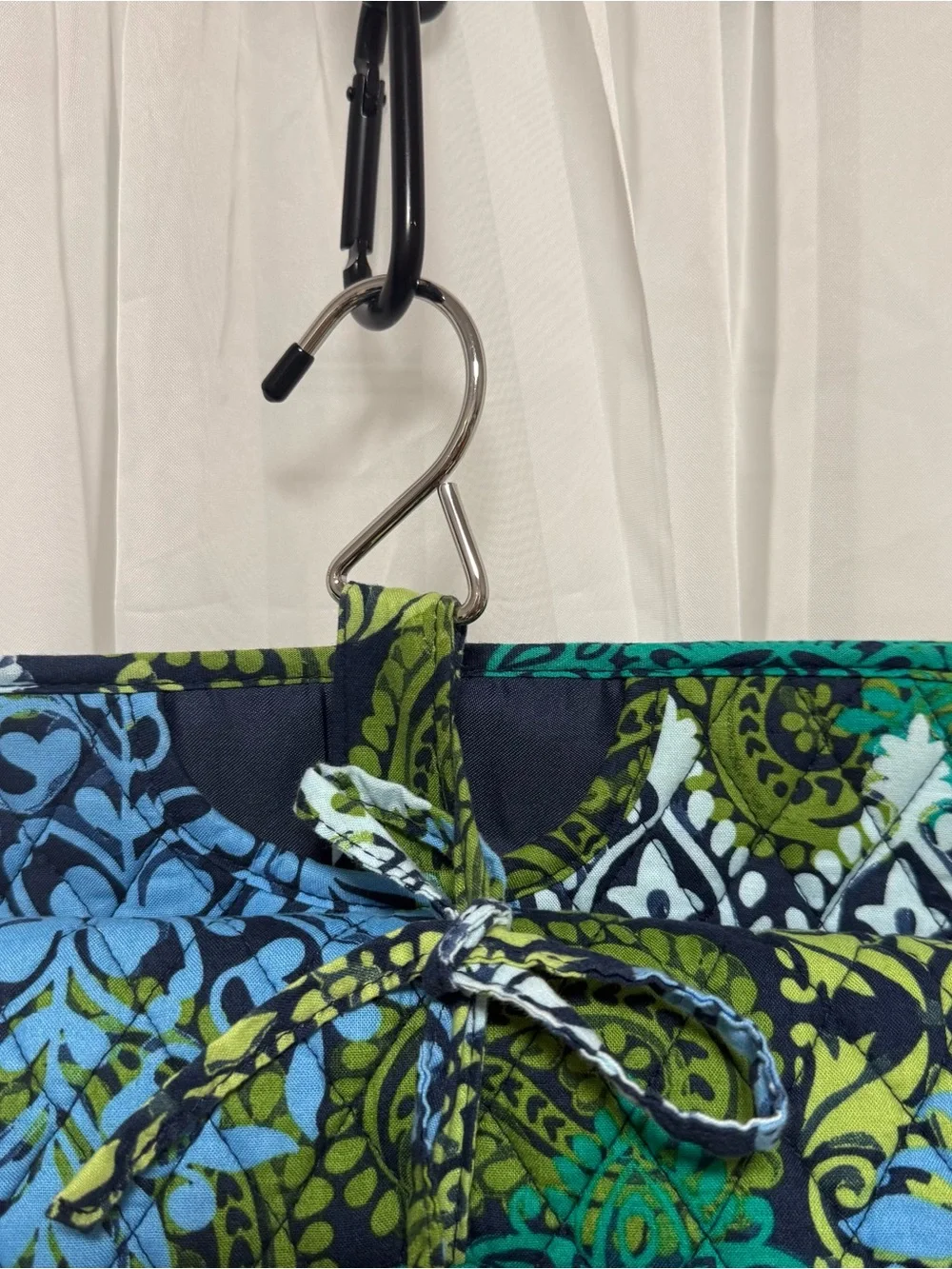 Vera Bradley Quilted Hanging Toiletry Organizer - Green & Blue Pattern